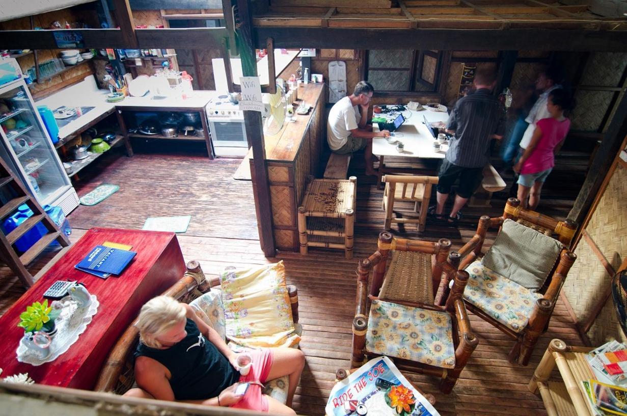 Coron Backpacker Guesthouse Εξωτερικό φωτογραφία